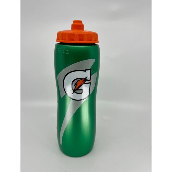 Gatorade Squeeze 32oz Plastic Water Bottle - Green - Picture 1 of 4
